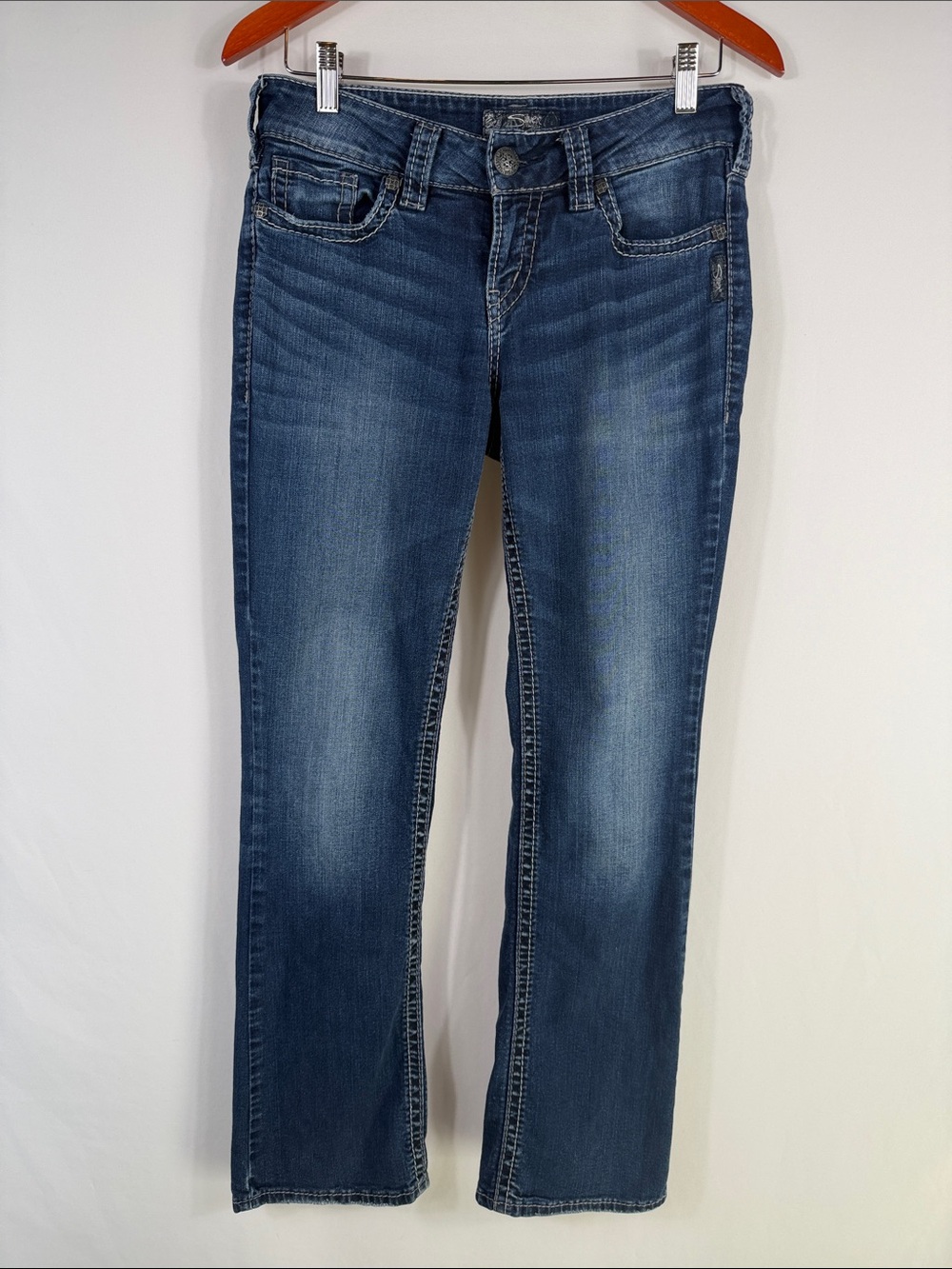 Silver Jeans SUKI MID Slim Boot Cut Jeans. Womens size W 29 / L 31. Soft denim